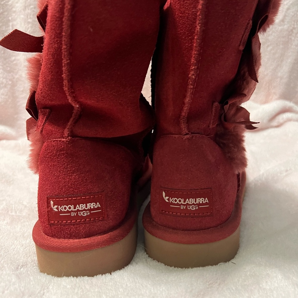 Red Koolaburra boots - Picture 6 of 6